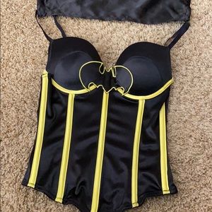 HALLOWEEN COSTUME - Caped Batman DC Comics Corset